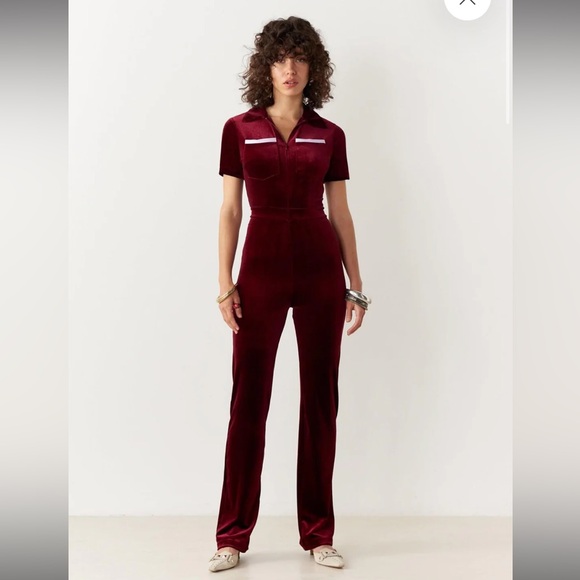 Peachy Den The Kernel Velvet Jumpsuit - Claret - Picture 2 of 6